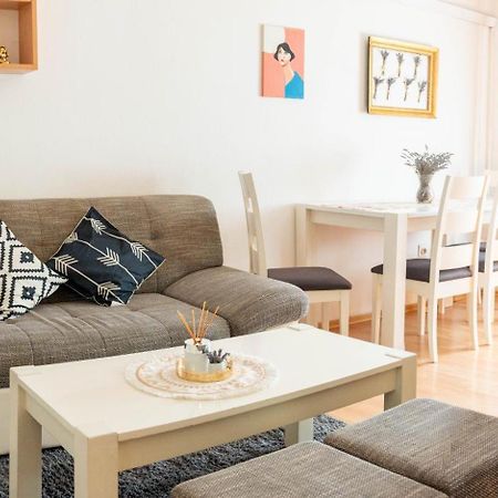 Apartman Lili Knin Εξωτερικό φωτογραφία